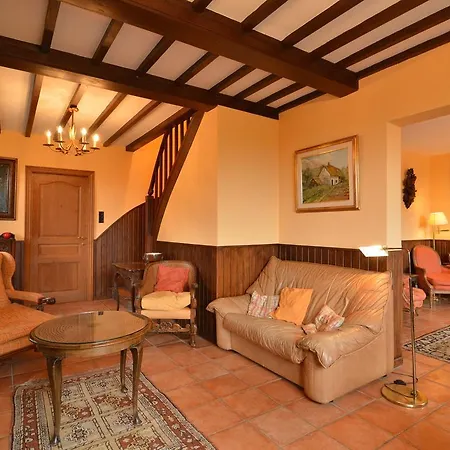 Spacious Holiday In Near Forest *