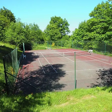 Spacious Holiday In Near Forest Herbeumont