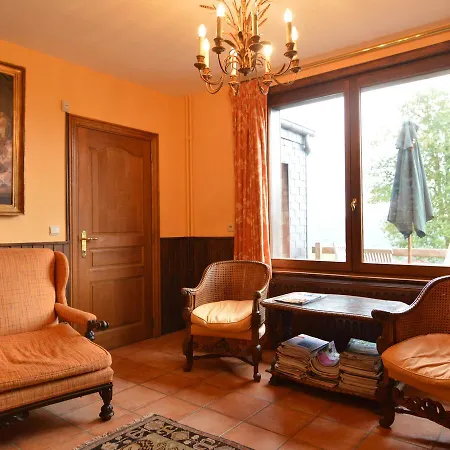 Spacious Holiday In Near Forest *