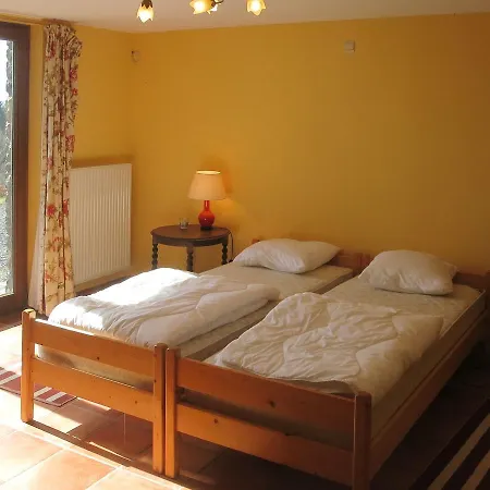 Feriehus Spacious Holiday In Near Forest Herbeumont